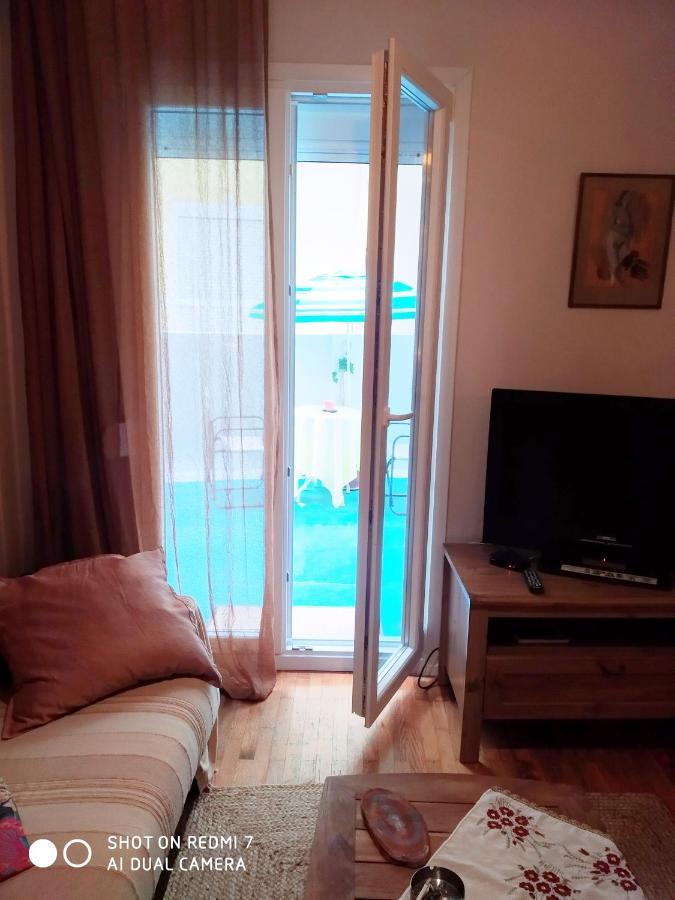 Betty Blue Και Για Διαμονή Μεγάλης Διάρκειας Thessaloniki Buitenkant foto